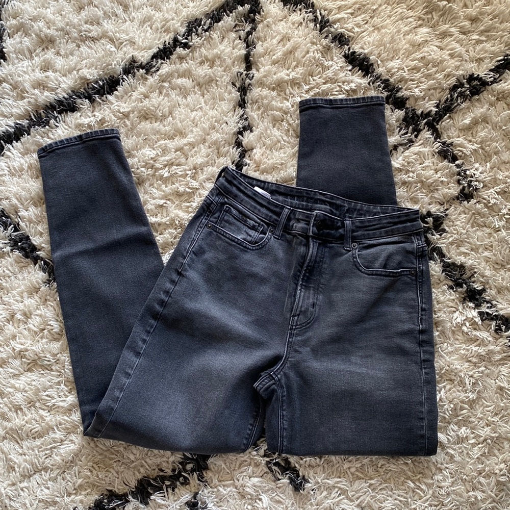 AE mom jean